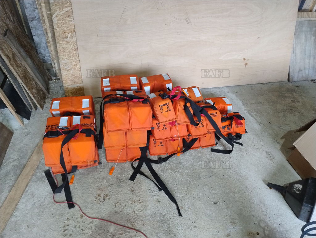 Foam lifejackets