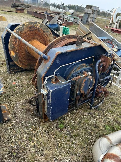 3 Second hand split winches for sale.