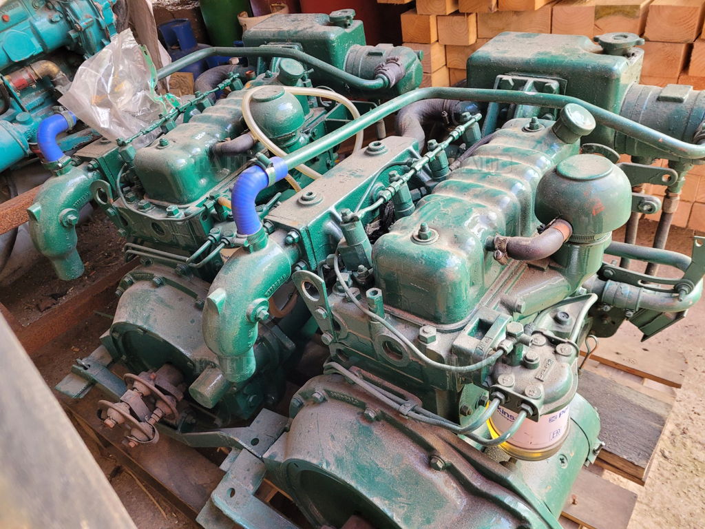 Perkins 4108 engines (2)