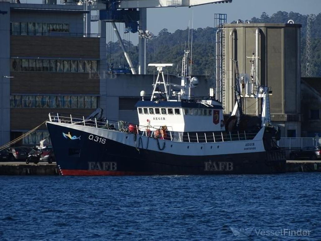 Steel trawler twinrigger