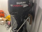 Suzuki DF25 Outboard Motor  25hp Long shaft v Twin