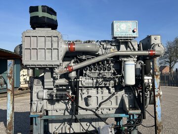 Kelvin/ Yuchai 650hp Marine Diesel Engine Test hours