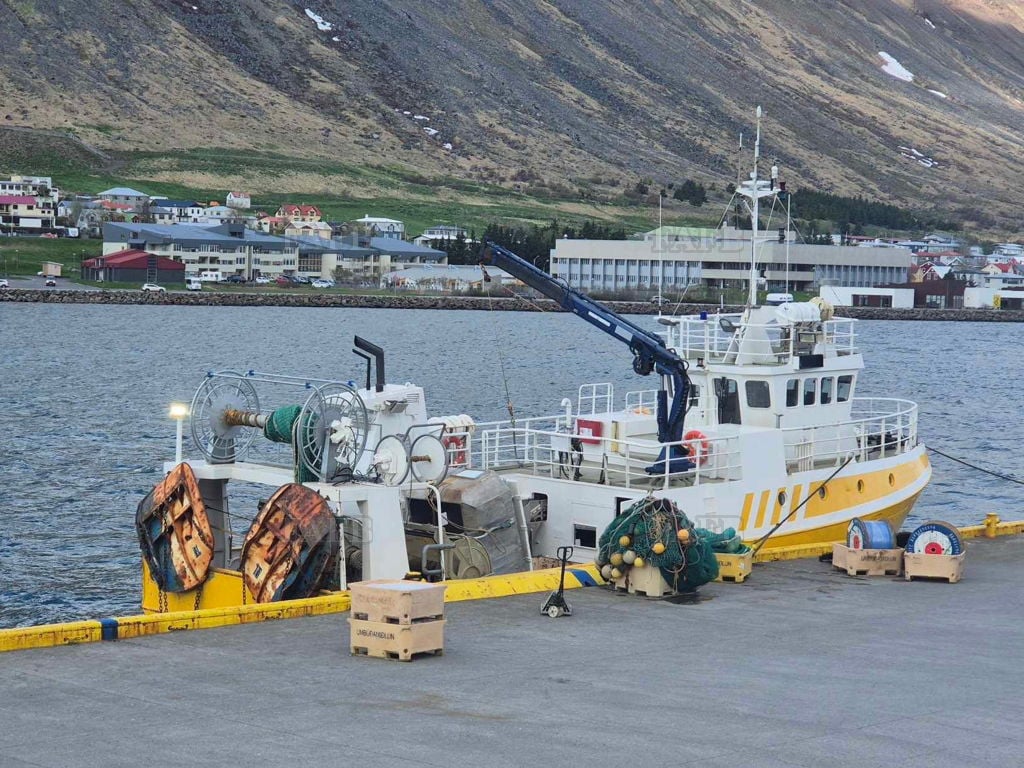 Wet fish trawler