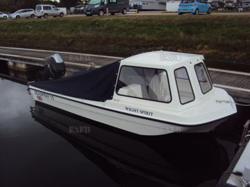 SEASPRAY 15 SPORT CUDDY