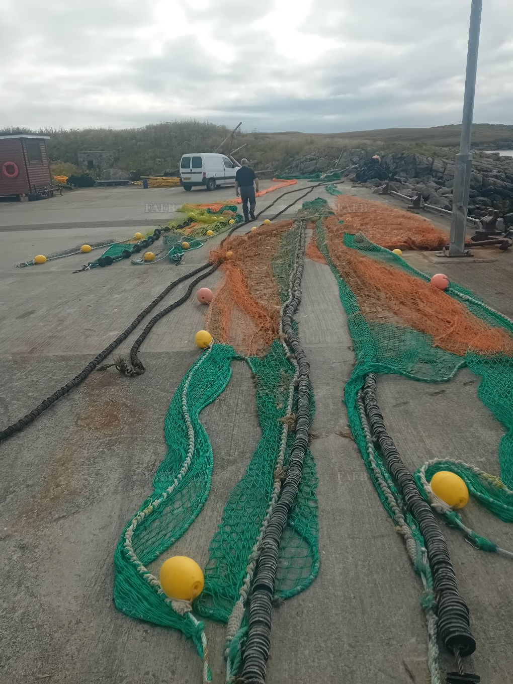 Light trawl net