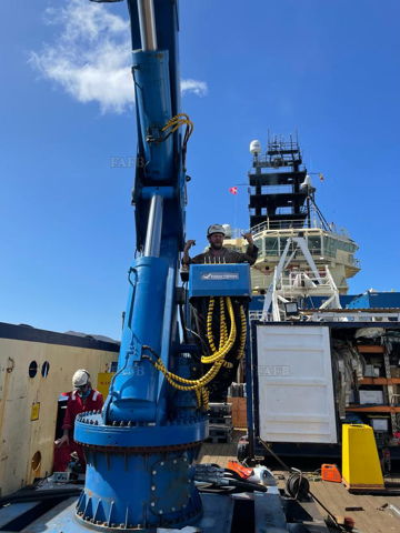 HLRM 90-5S Marine Crane 'complete with 3 tonne Winch,15mm wire'