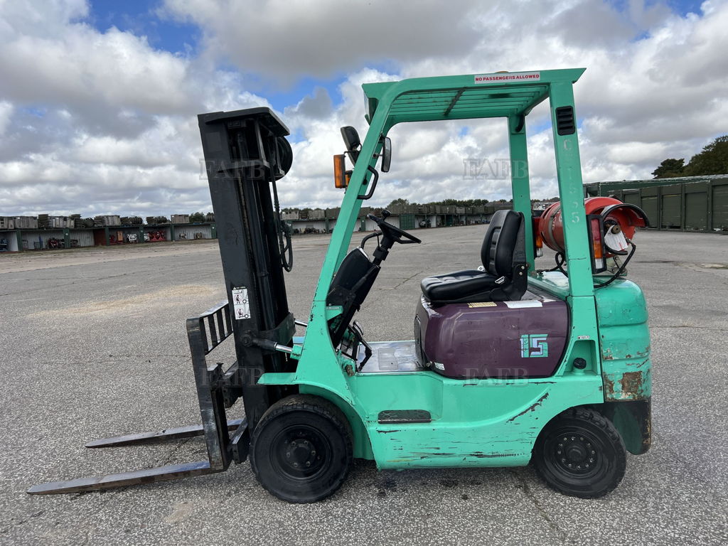 Mitsubishi 1.5Ton gas container spec