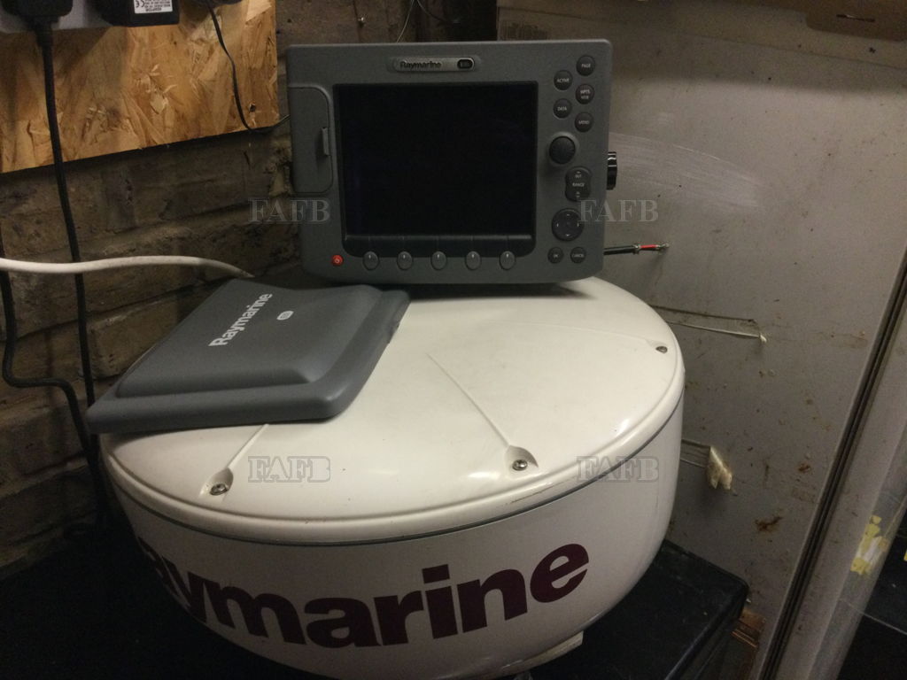 Ray marine plotter and Radar